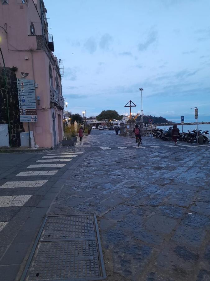 Villa Monolocale Nonna Elena Procida Exterior foto